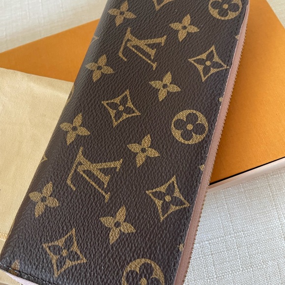 LOUIS VUITTON CLEMENCE WALLET BLOOMING FLOWER - Picture 6 of 16